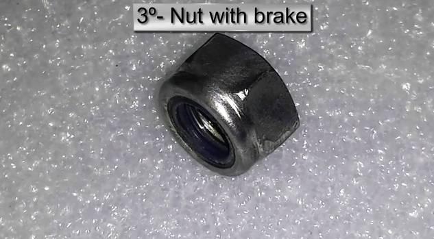 虽然市场上已有诸如日本偏心螺母,唐氏螺母以及中国自紧王螺母等知名