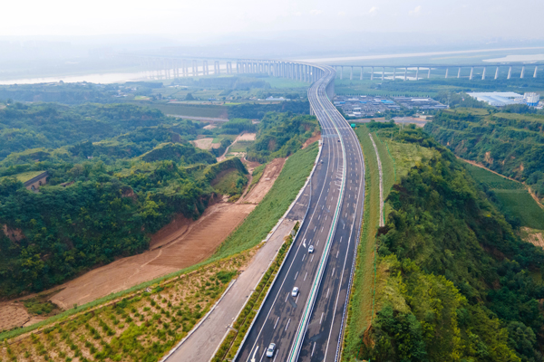 新三公路图片