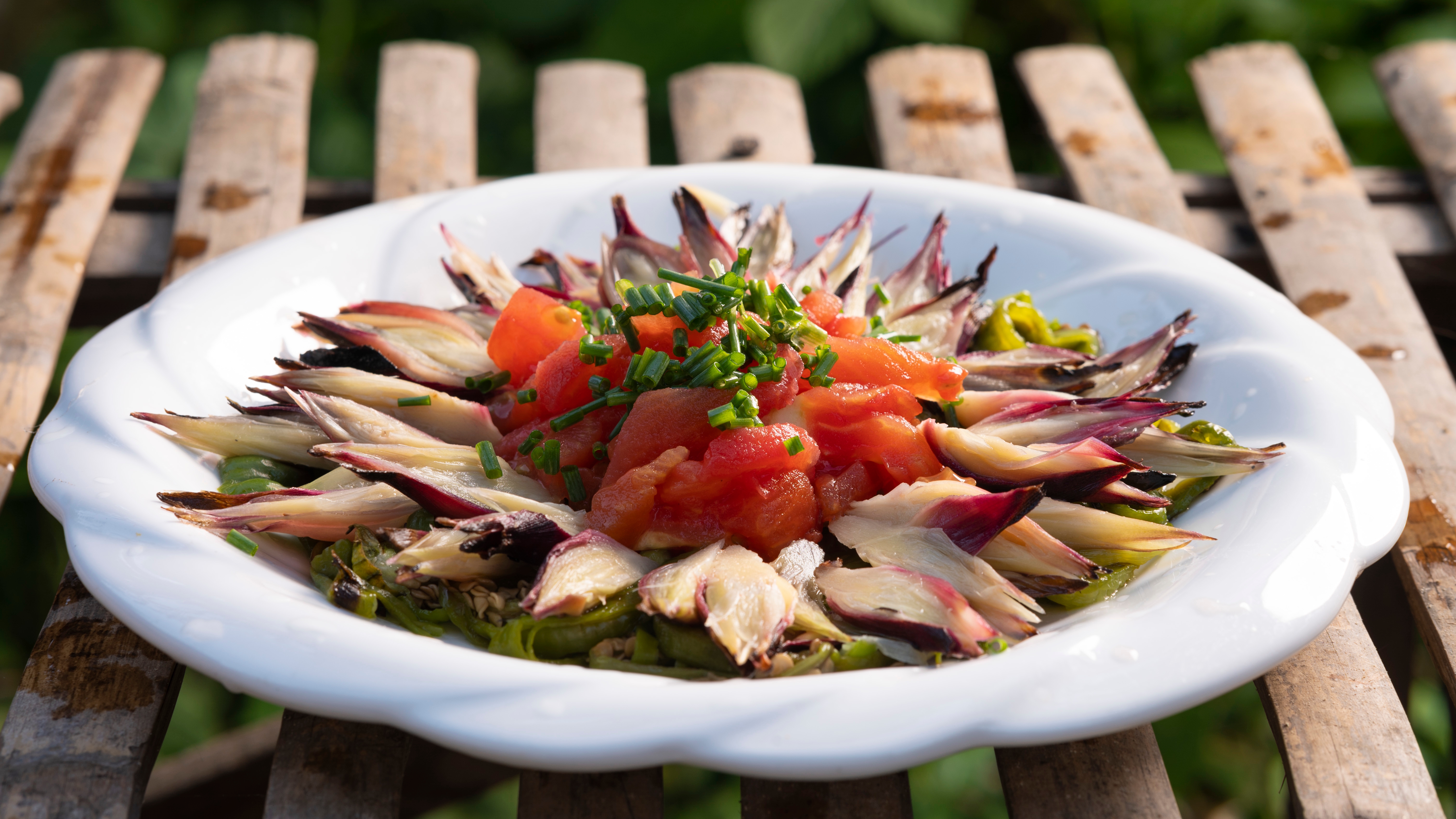 山野蔬菜阳荷,生命顽强味道生猛浓郁,却是清贫岁月的家常菜