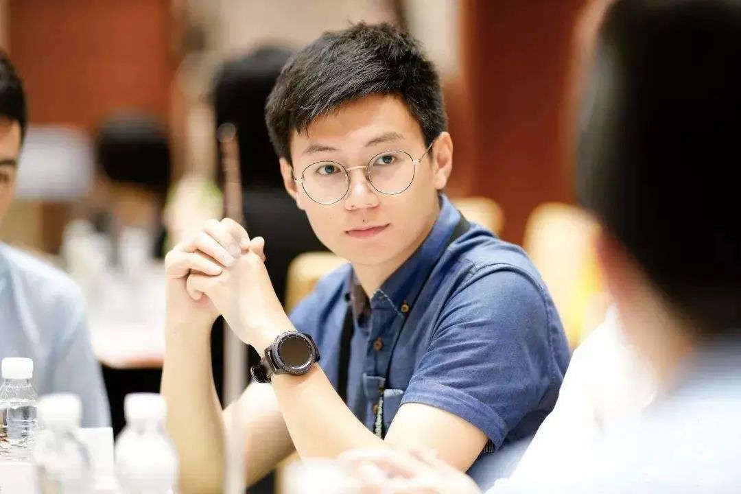 新公务员法出台规定,公职人员做了这几件事,将面临被开除公职