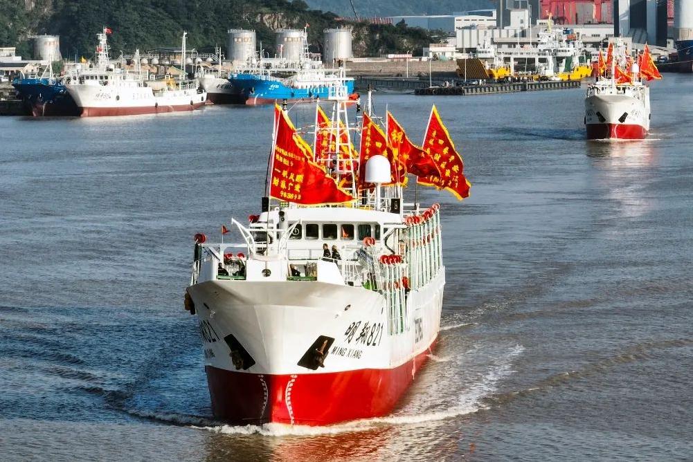 点赞!352艘舟山远洋渔船同做一件事!