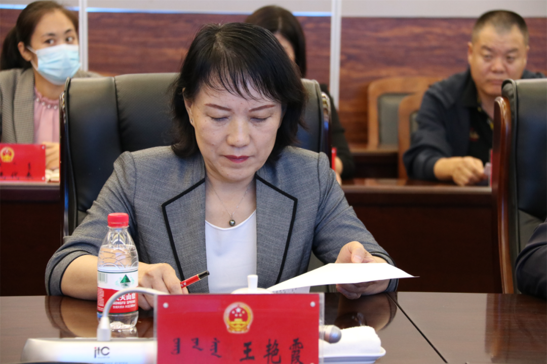 「头条」|市人大常委会副主任田向存一行到我旗开展《赤峰市城镇集中