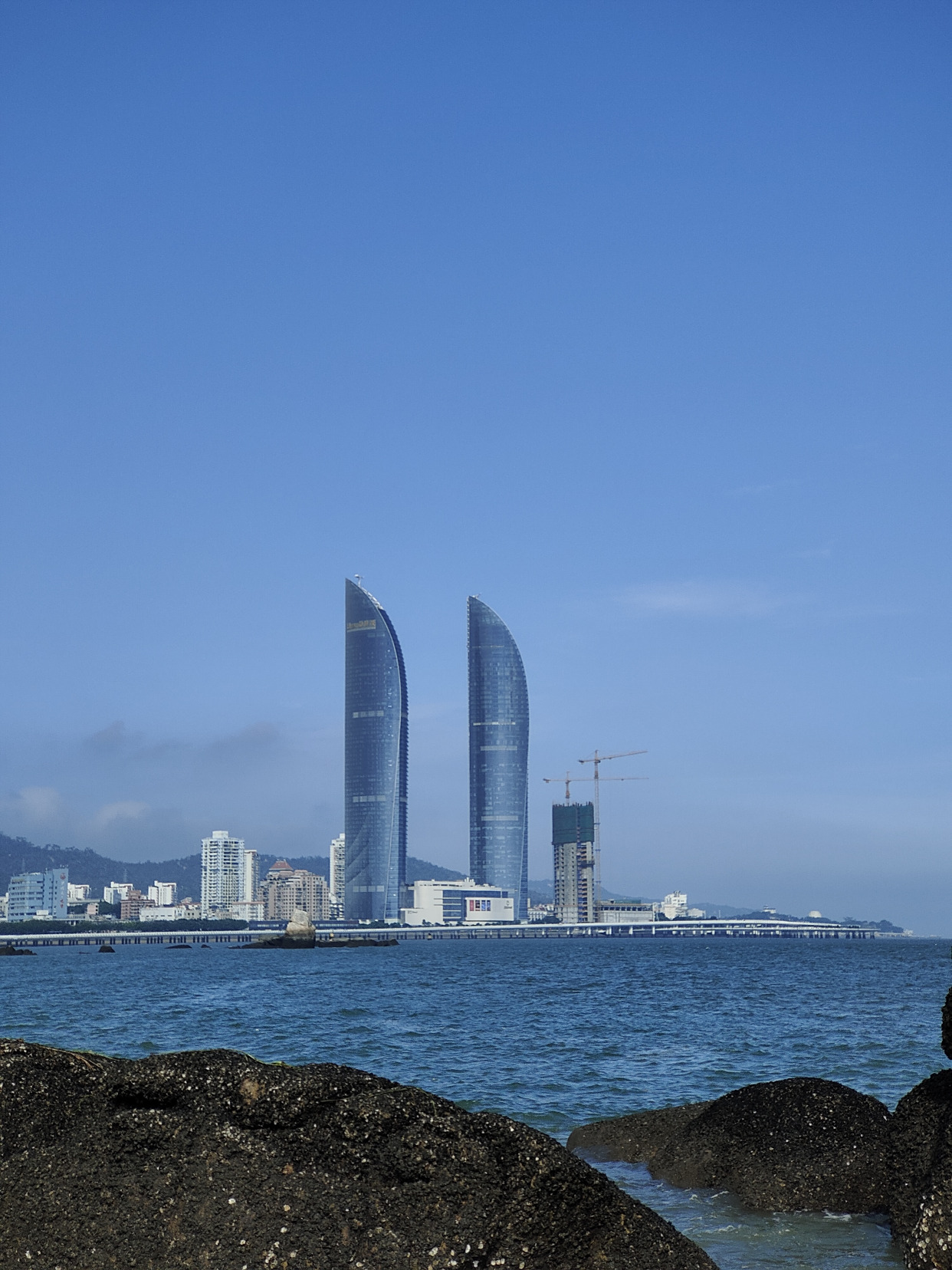 各种角度欣赏厦门地标建筑双子塔