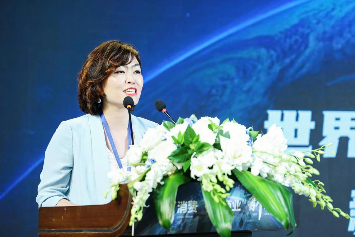 2022消博会同期新消费企业家领袖峰会在海口市顺利举办