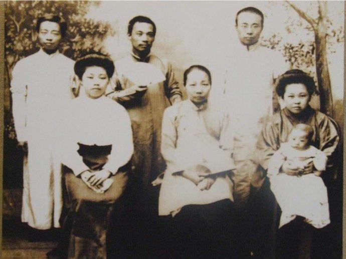 鲁迅与周作人的撕逼大战因何而起?日本女人羽太信子:是我干的