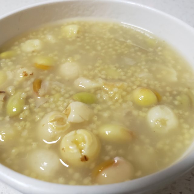 小米蓮子眉豆粥