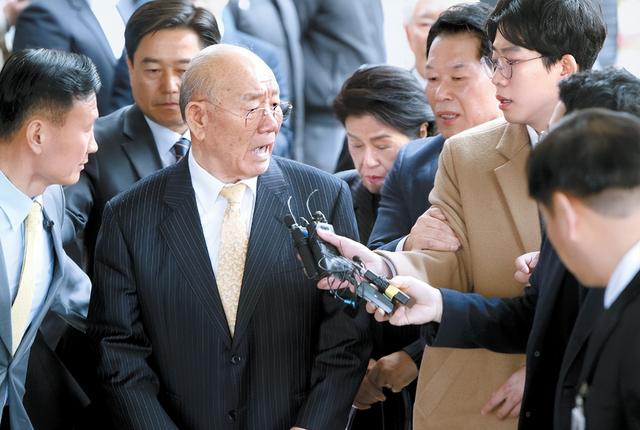 李顺子:20岁强行下嫁未来韩国总统,晚年遭亲孙爆料,苍天饶过谁