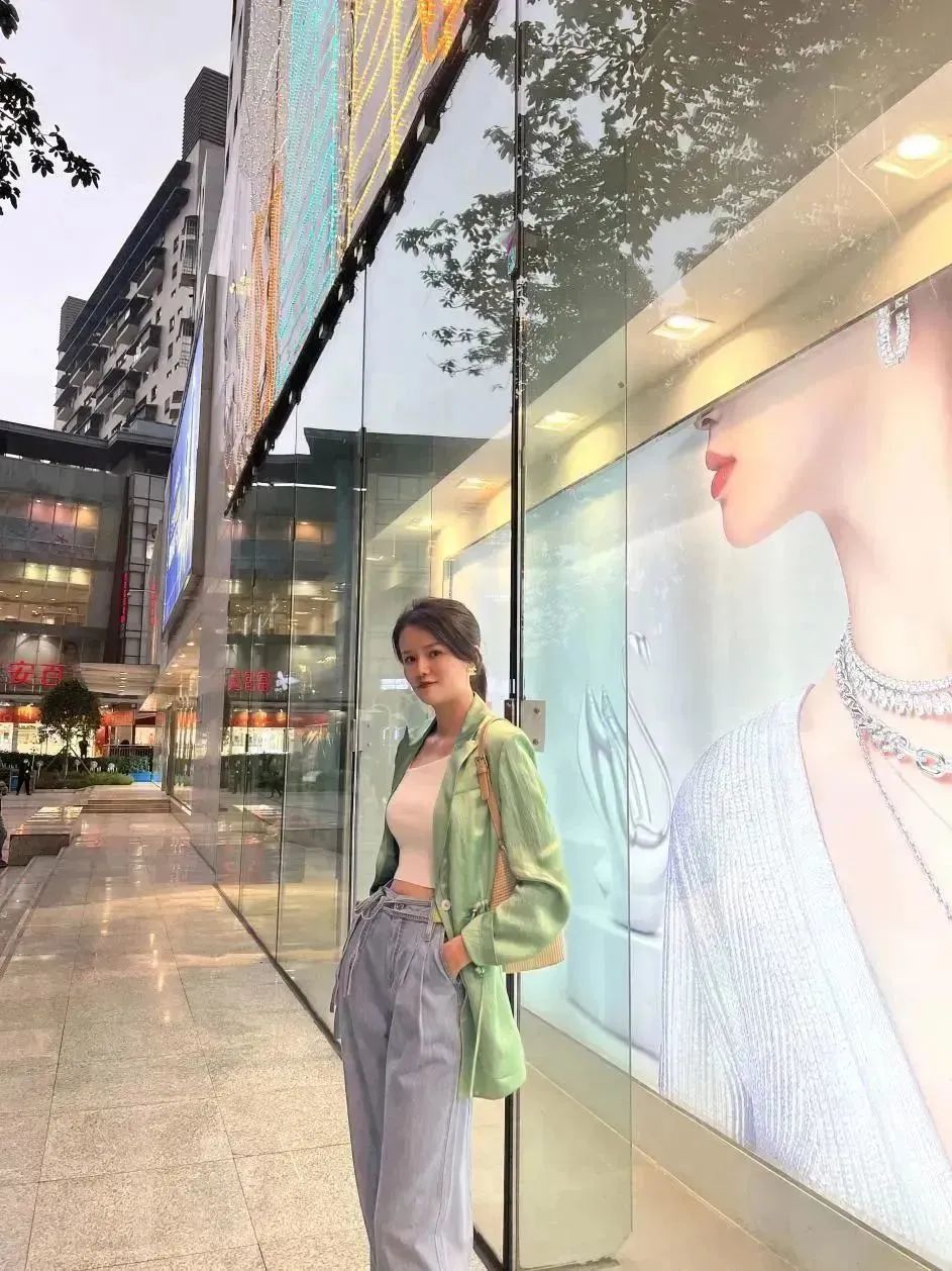 涪城女儿志 | 吴佳莉:从月薪3000元到年薪50万,以奋斗之姿书写传奇柜