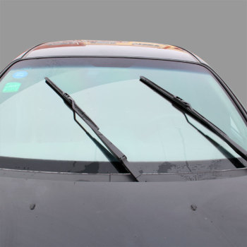 福特翼虎雨刮器尺寸接口类型,翼虎雨刮器拆卸更换教程