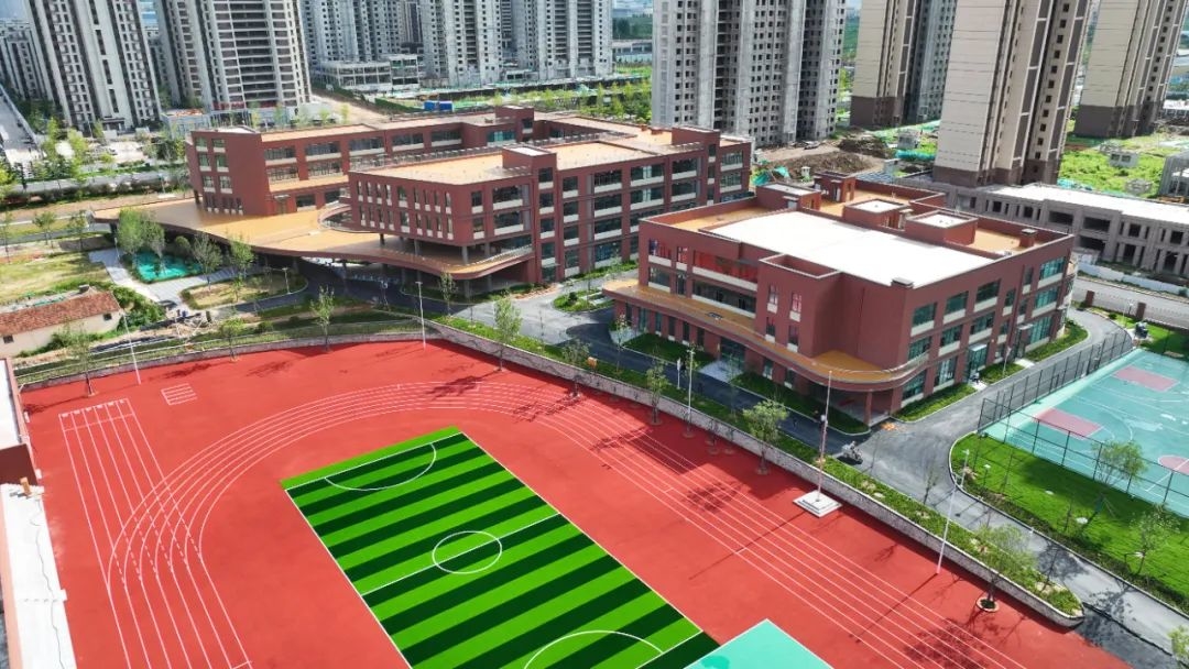 秦皇岛建国路小学图片