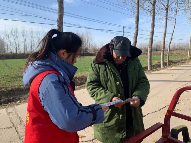 朱湾镇开展农村道路交通安全宣传活动