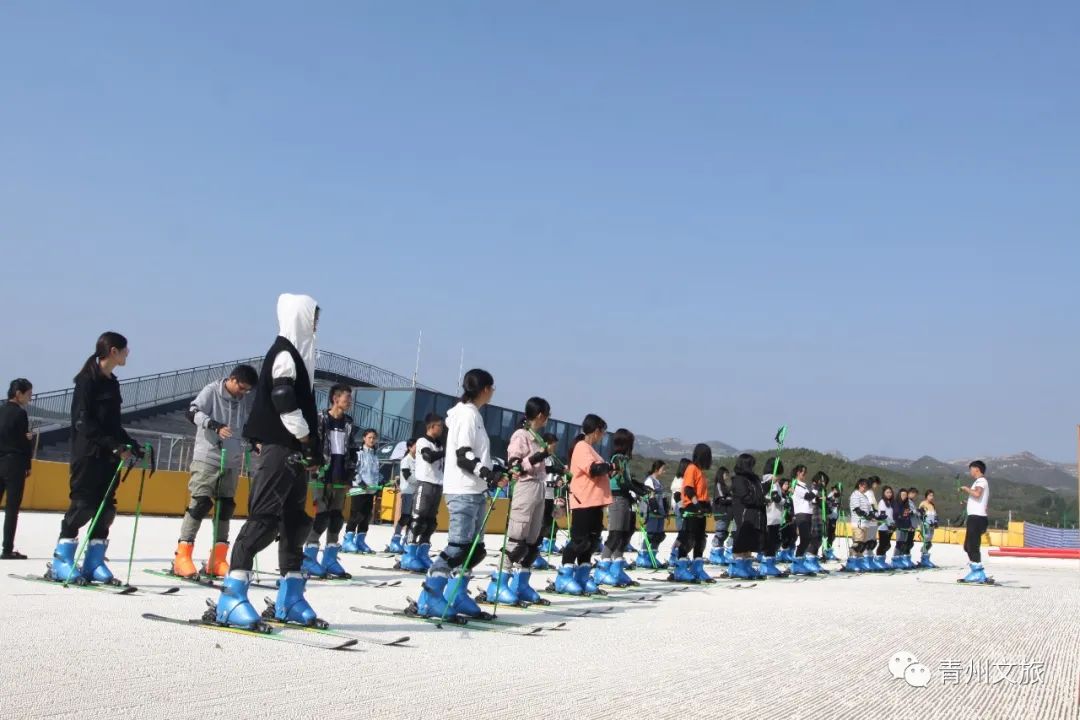 青州九龙峪滑雪场图片