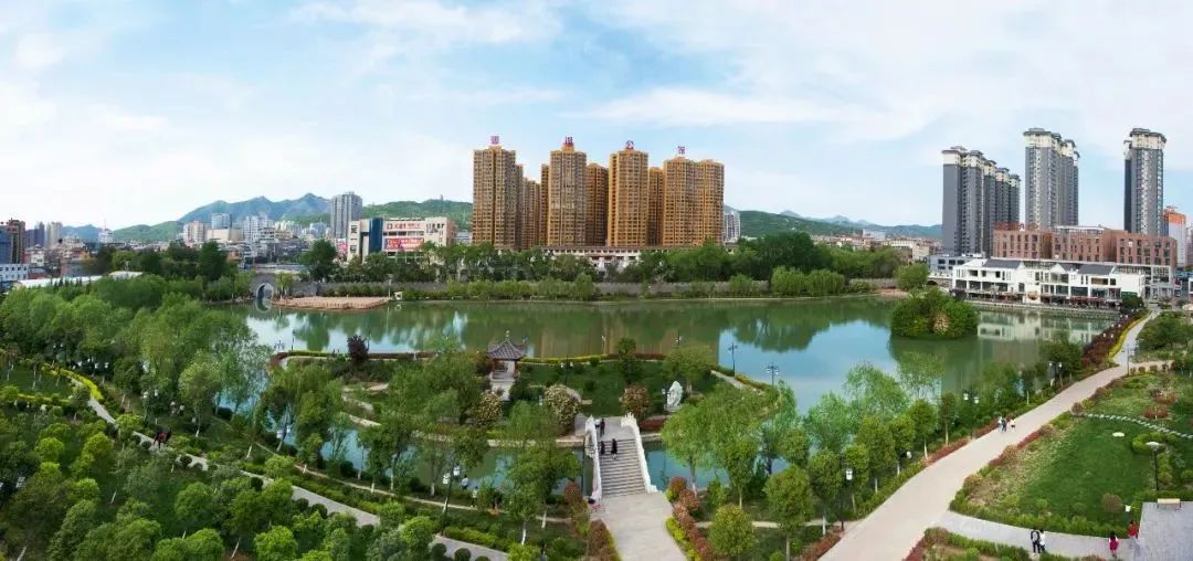 打造精致商洛绣出鹤城美丽画卷