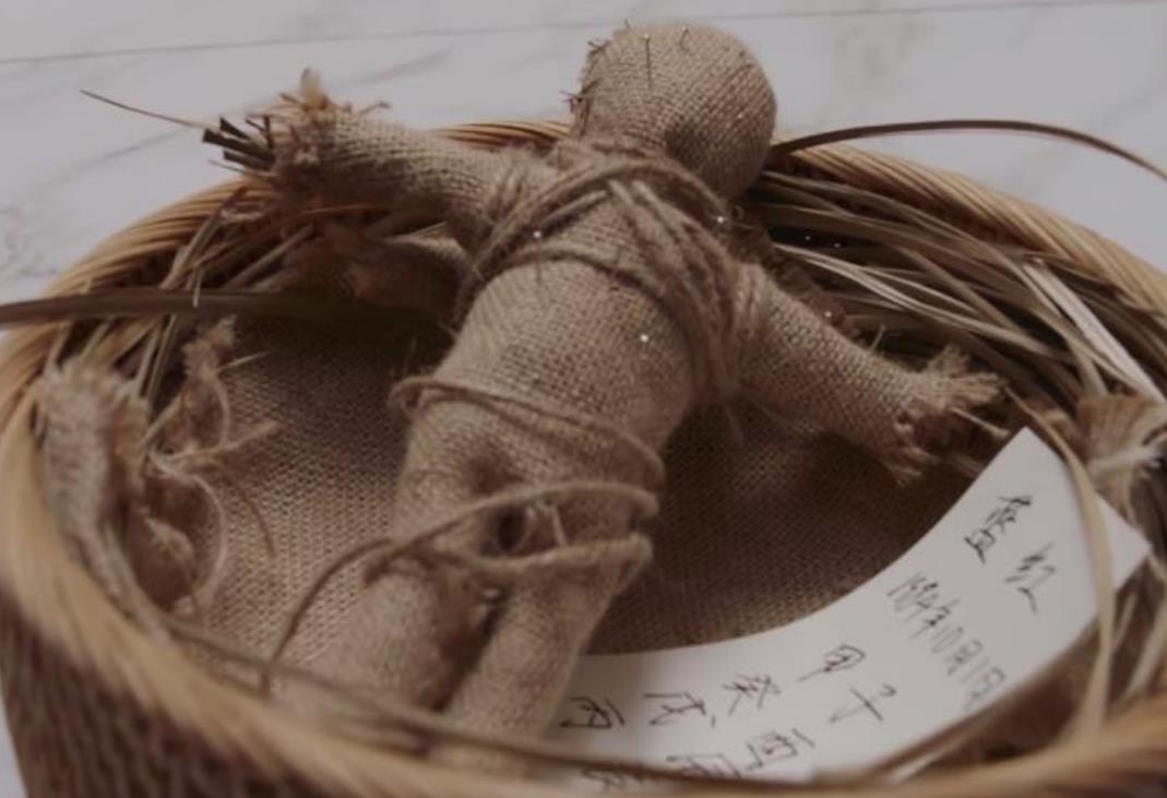 "苗族有蛊,蛊物毒人",湘西地方的苗蛊巫术有科学依据吗?