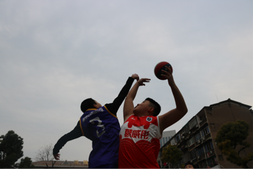 长沙市雨花区枫树山鸿铭小学:点燃梦想激情,引爆篮球魅力