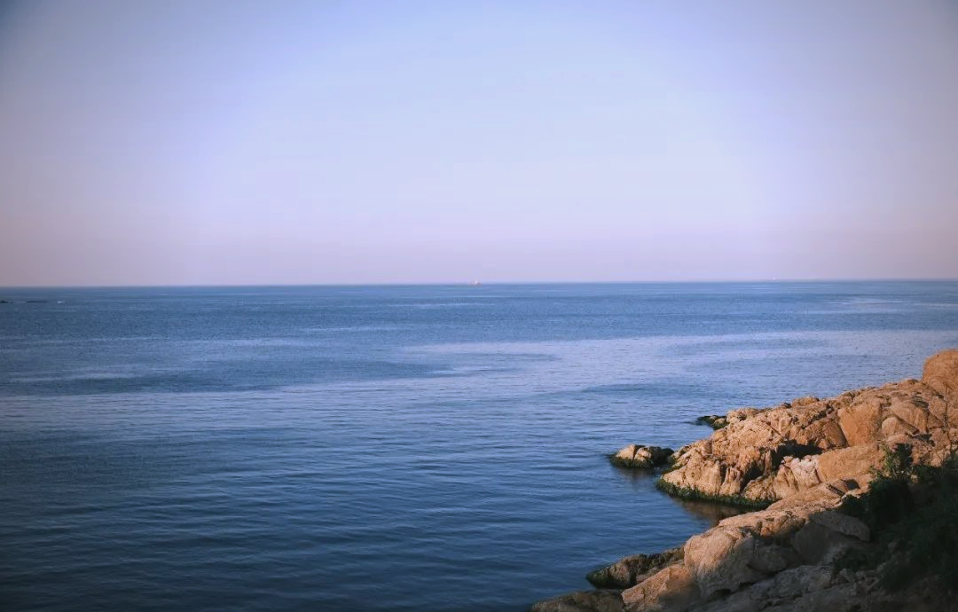 江河湖海探秘:感受流水之奇妙与生命力