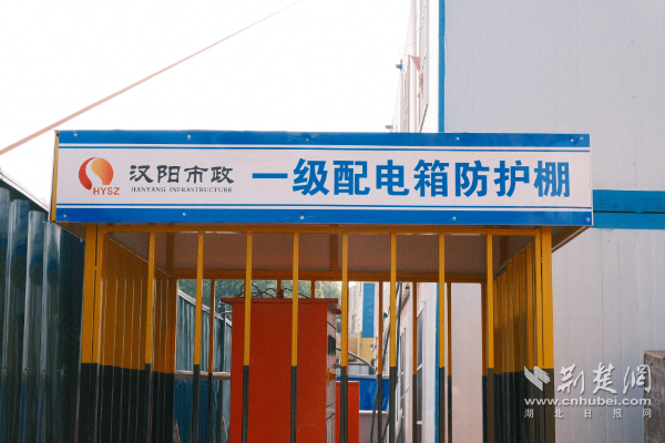 重安全保质量 武汉市金银湖小学扩建项目建设正酣