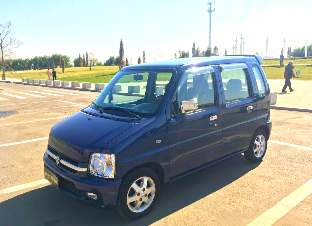 日本kei car的魅力:铃木北斗星的实用与乐趣
