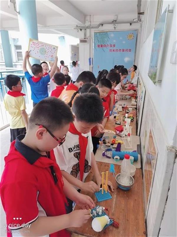 儿童节也是科艺节 武汉梅苑学校的孩子们这样过"六一"