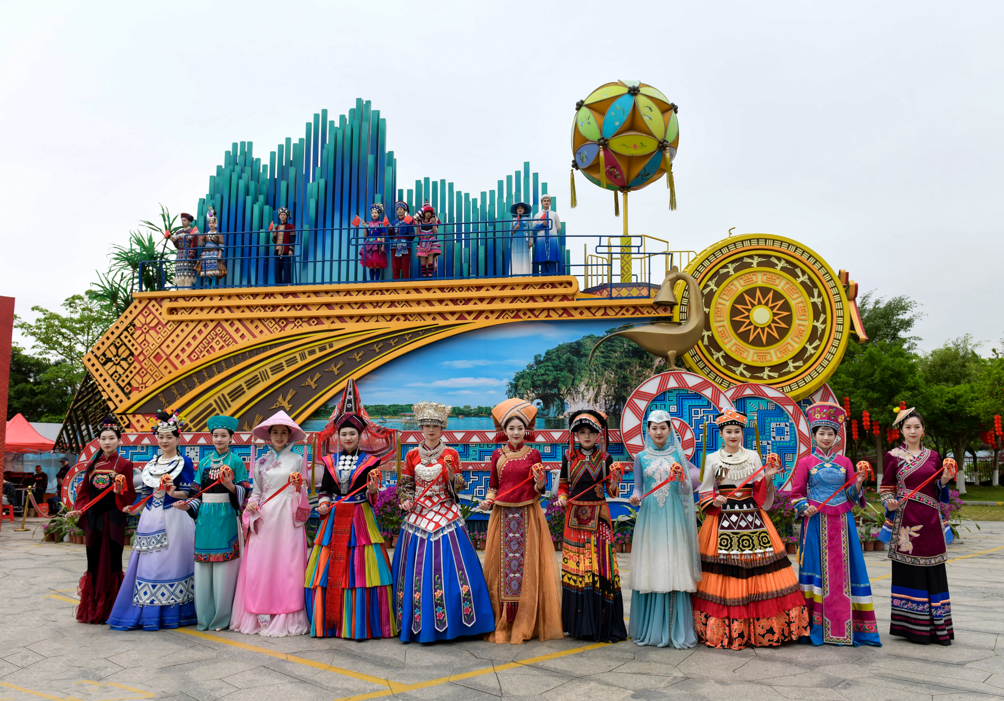 旅游|筑梦"诗和远方" 建设壮美广西