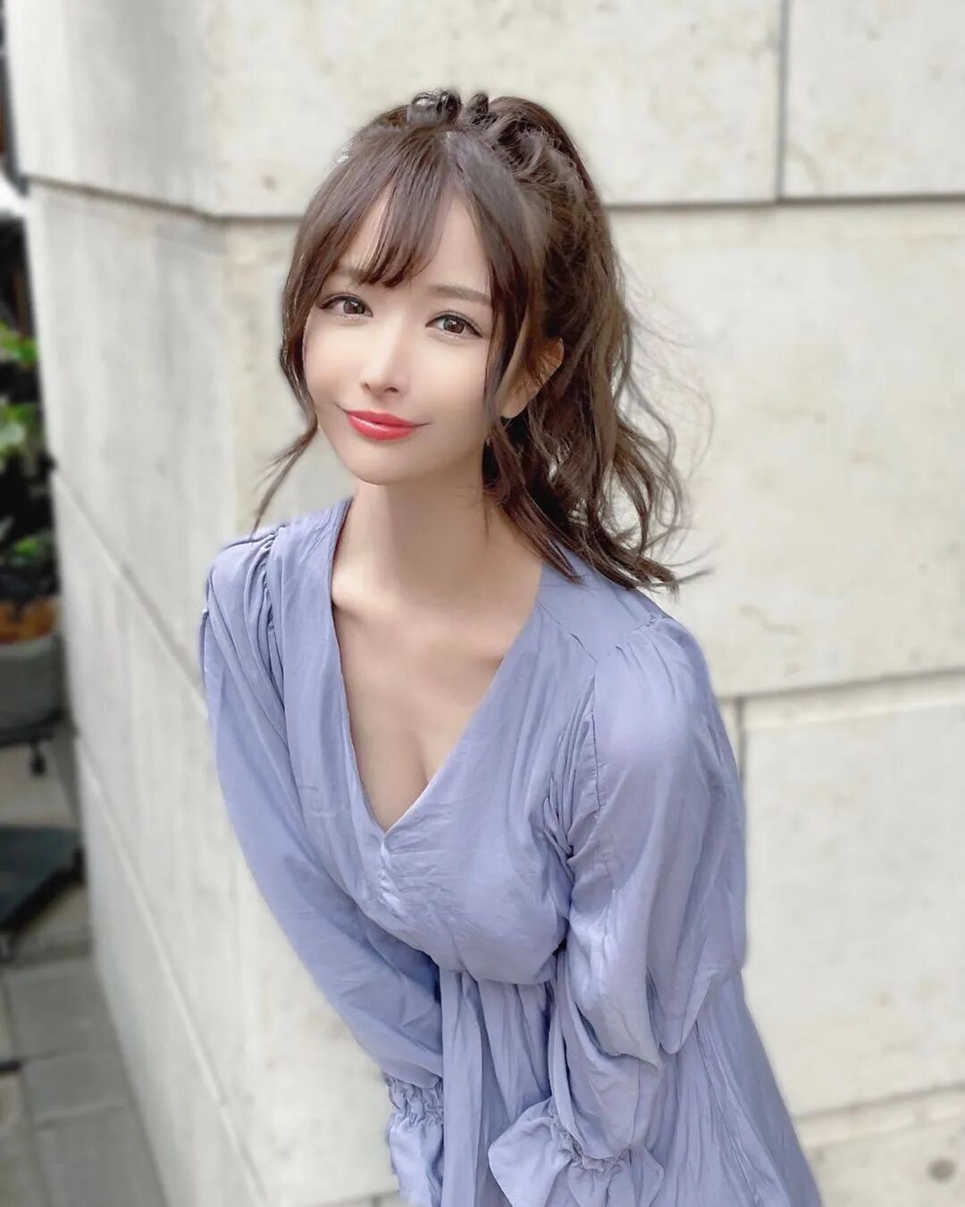 岛国嫩模写真网红吉见衣世最美一字马物谁看都迷糊