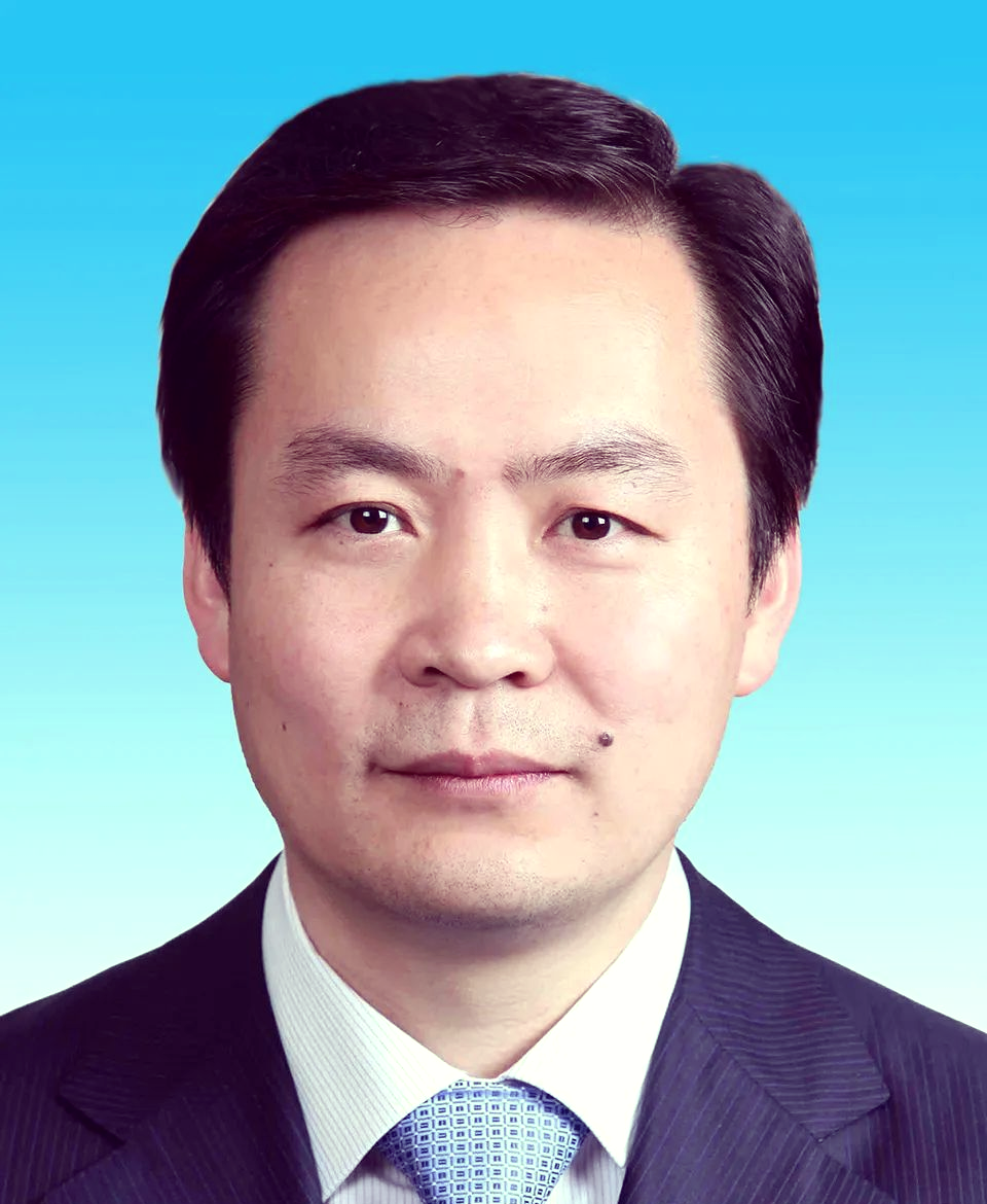 杜汇良正式成为鄂尔多斯市代理市长,推动城市未来发展