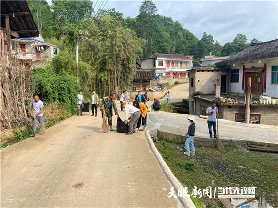 黄平县上塘镇:"三举措"推进庭院美化工作 构建田园新图景