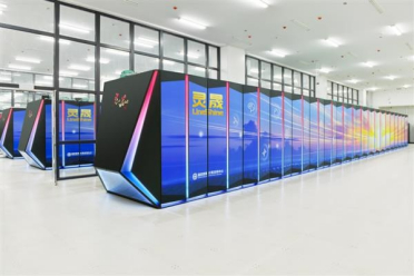 中国超算“灵晟”全球第一！到底有多牛：1秒算力抵70亿人算十年