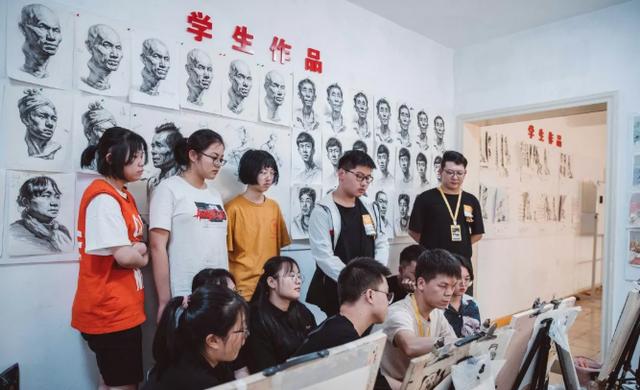 画室选择|南昌白塔岭vs艺境