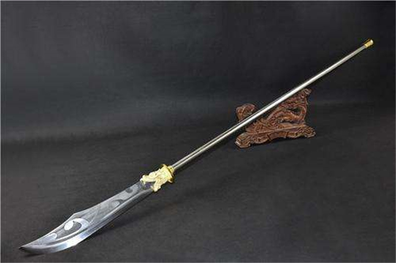 三国中的十大兵器之首是什么?既不是青龙偃月刀,也不是方天画戟