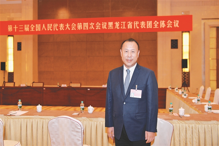 张子林代表:从全方位视角出发促产业腾飞