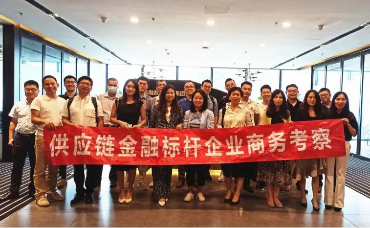 思贝克,联易融"拍拍"你 供金风控与金融科技新理念已到货,请查收!