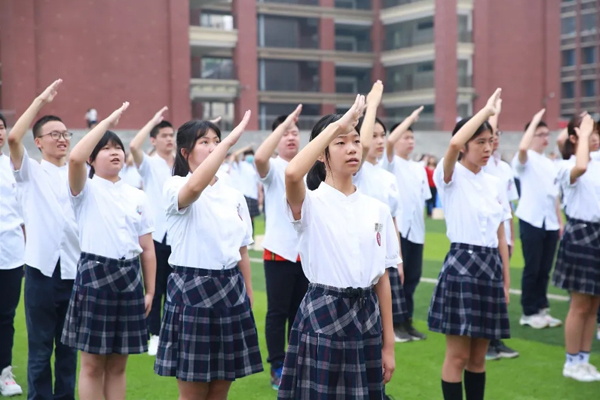 重庆礼嘉中学校服图片