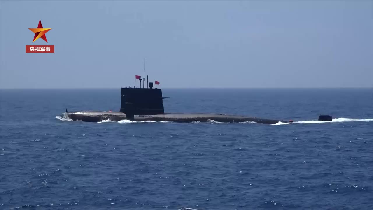 南海潜艇图片
