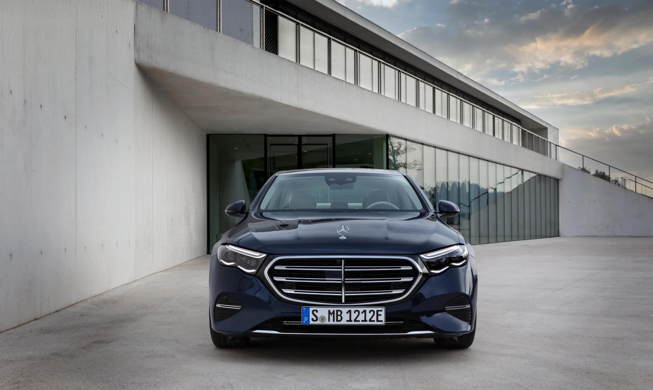 w214的奔驰e级大家觉得如何?看了一下产品资料,长度达到4.