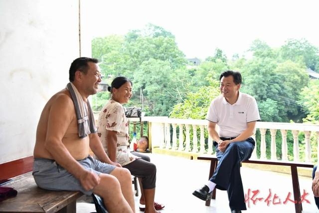 进一步巩固脱贫成果确保实现高质量脱贫石希欣深入辰溪督导脱贫攻坚