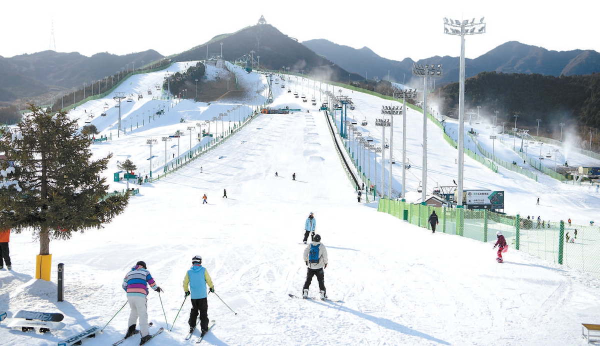 北京密云南山滑雪场图片