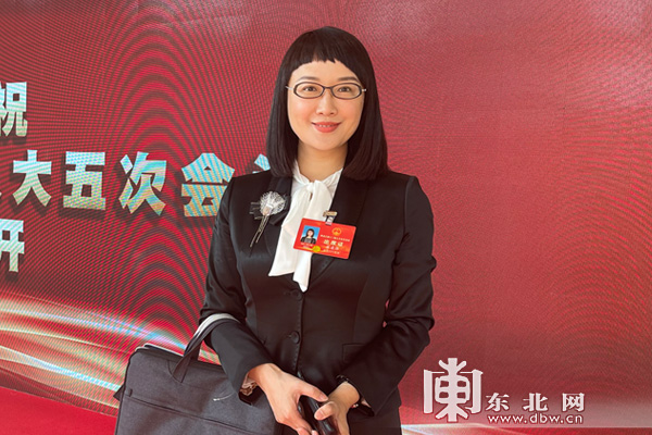 省人大代表黄建萍:规范管理政府性融资担保机构