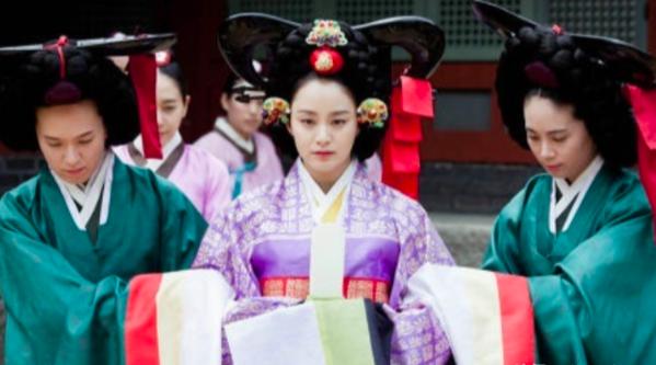 李氏朝鲜四大妖女,其中一位叫"介屎"