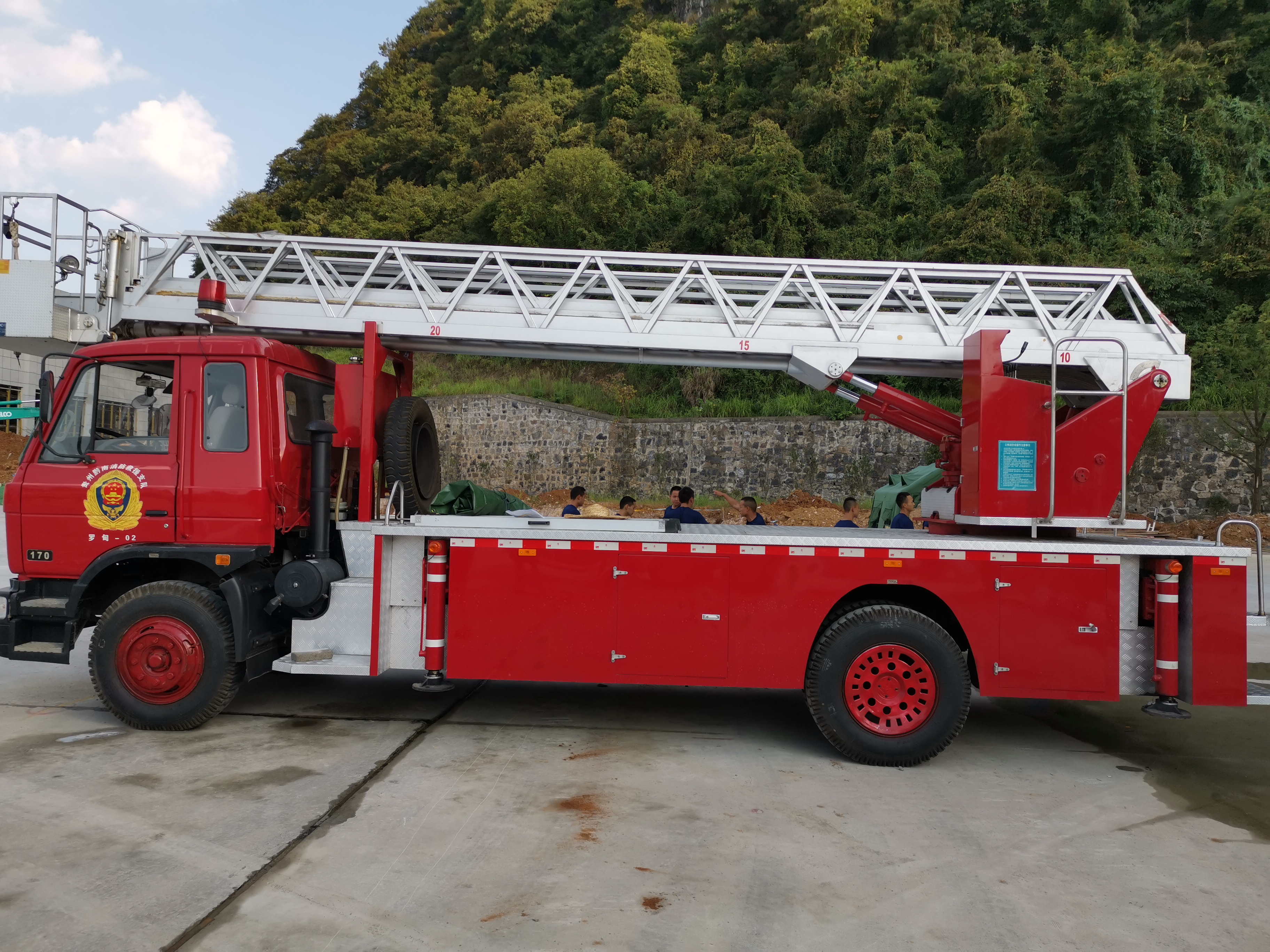 特种消防车操作及保养维护