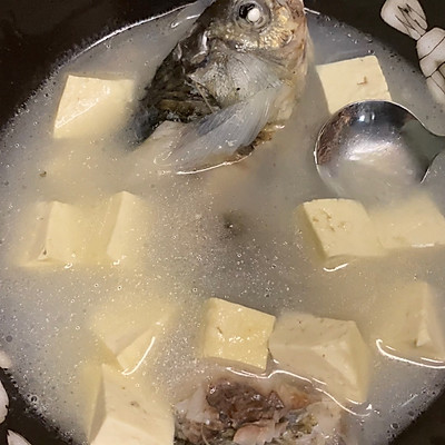 做了十年的豆腐鯽魚湯,這做法才叫香!