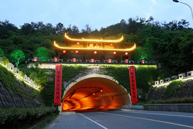 去年白酒产值突破5亿元!诸暨市同山镇:美酒浸润乡村"共富梦"