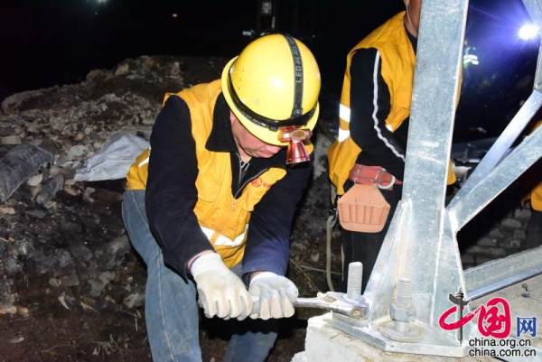 宣绩铁路绩溪分区所首个天窗点施工顺利完成组图