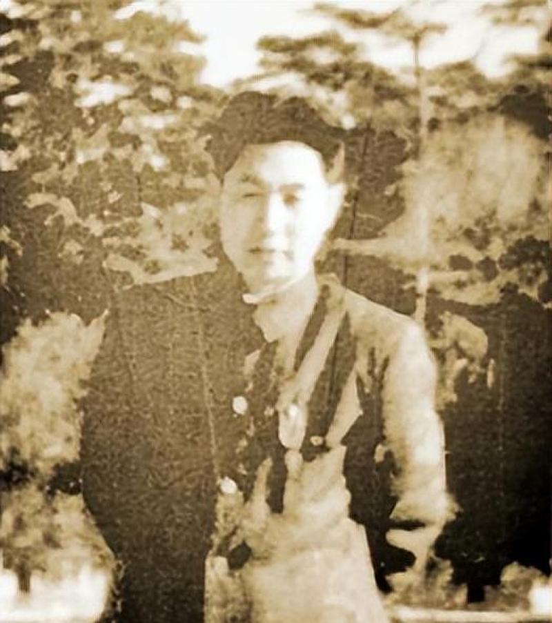 从中央军委联络部部长到自杀身亡:邹大鹏的悲剧命运