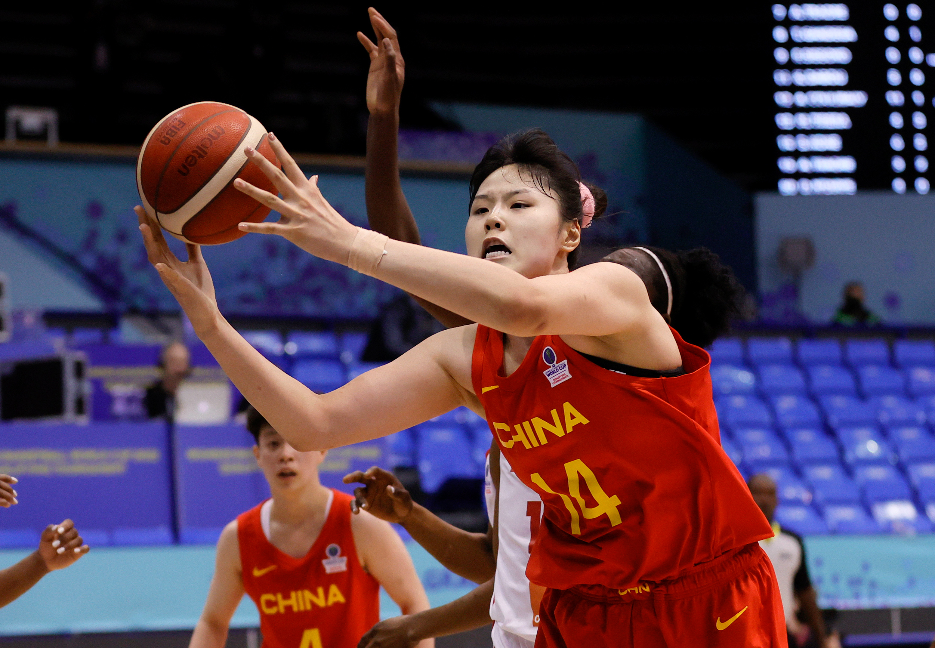 李月汝完成wnba首秀 芝加哥天空队告负