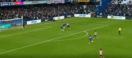 萨拉赫进球无效_利物浦2比3不敌布伦特福德英超四连败_英超-加克波破门若塔建功 利物浦2-2富勒姆