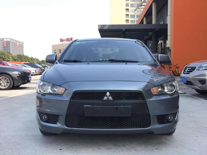 09年三菱翼神多大排量