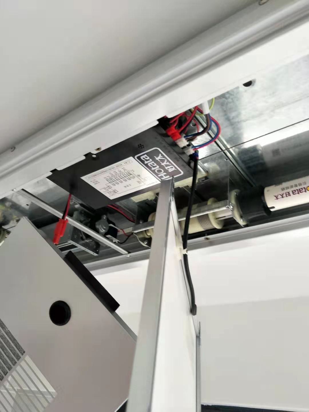 南昌好太太晾衣架维修,恋伊晾衣架维修,恋晴晾衣架维修,换钢丝绳