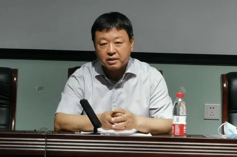 学党史坚定信仰,守初心激扬青春——记杨学东校长为高一实验班学生