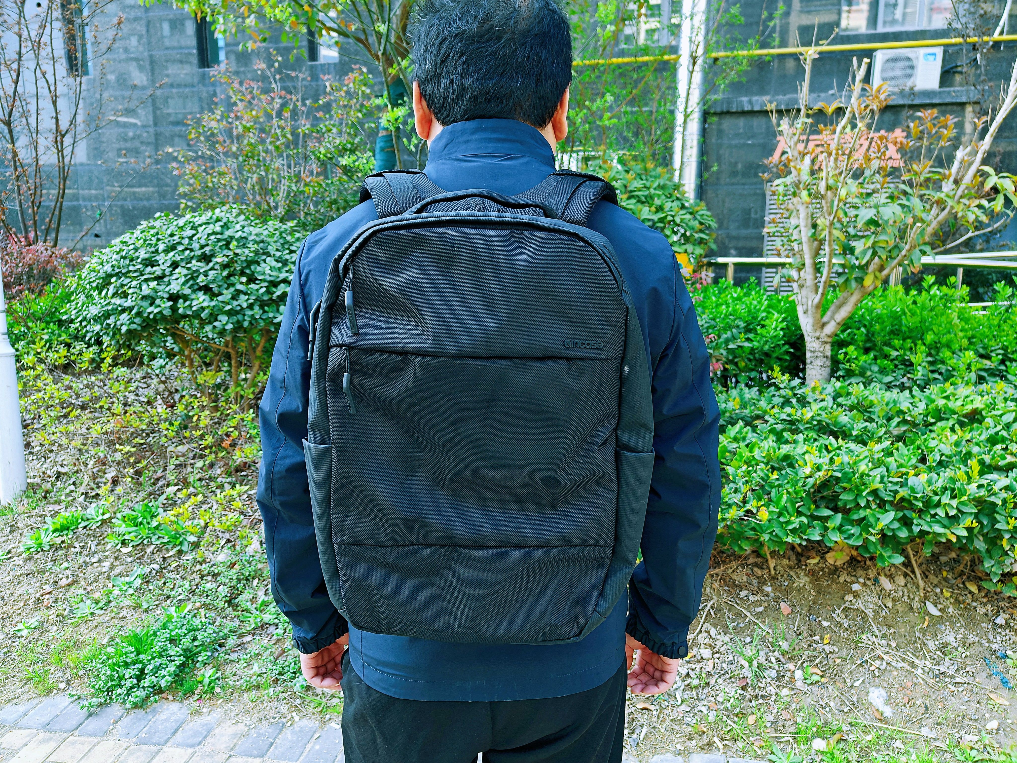 incasecity通勤包:兼顾设计感和实用性,你的通勤背包首选